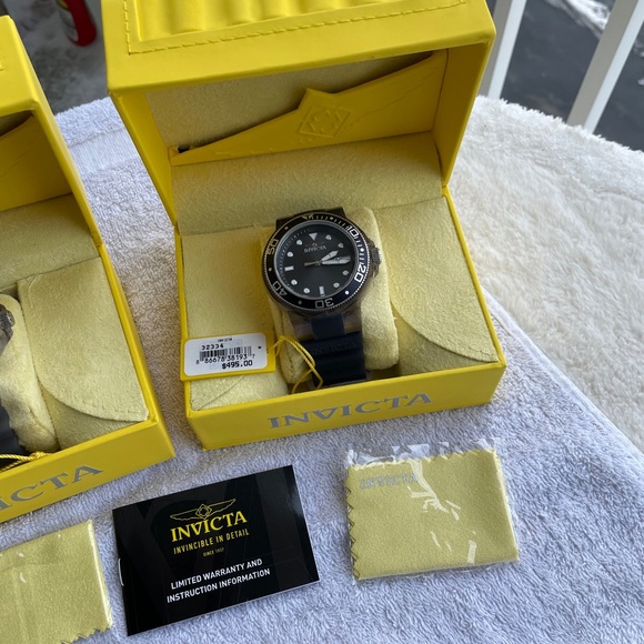 INVICTA Luxury Diving Watch (2) - *** NEW *** - Picture 9 of 15